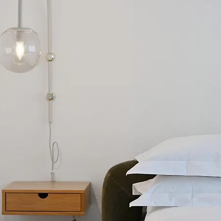 Apartment Bright & Cozy 2-room Comfort In Center With Kitchen, Free Wifi *