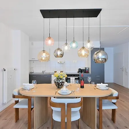 Apartment Bright & Cozy 2-room Comfort In Center With Kitchen, Free Wifi Wuppertal