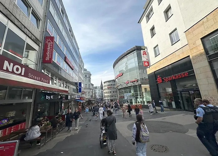 Bright & Cozy 2-room Comfort In Center With Kitchen, Free Wifi * Wuppertal